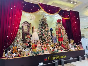 街も教室もクリスマス